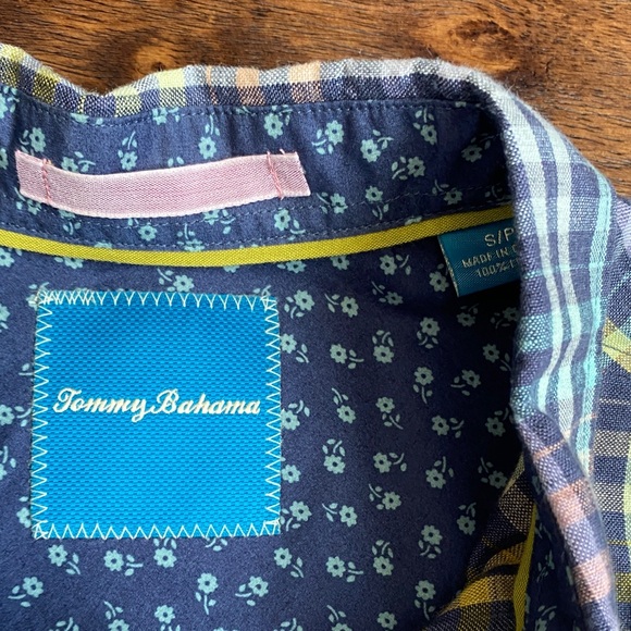 Tommy Bahama Multicolor Plaid Button Down Shirt - Picture 2 of 11